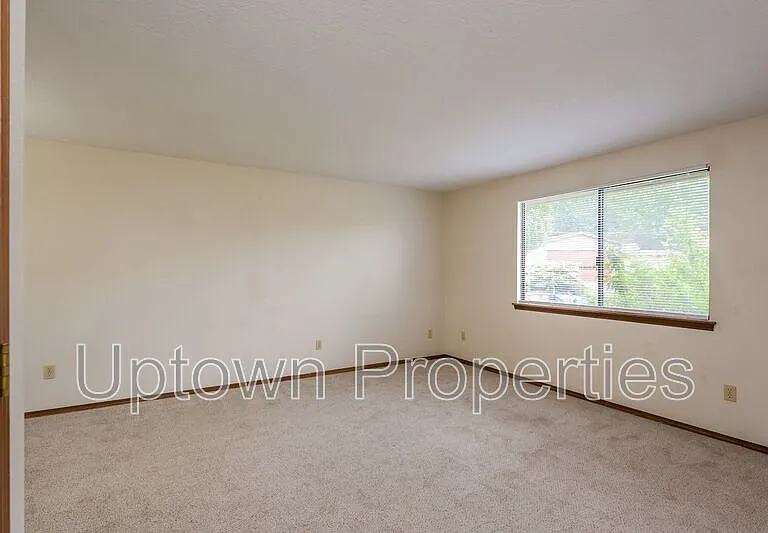 1516 SW Dewitt St #1516 — Photo 4
