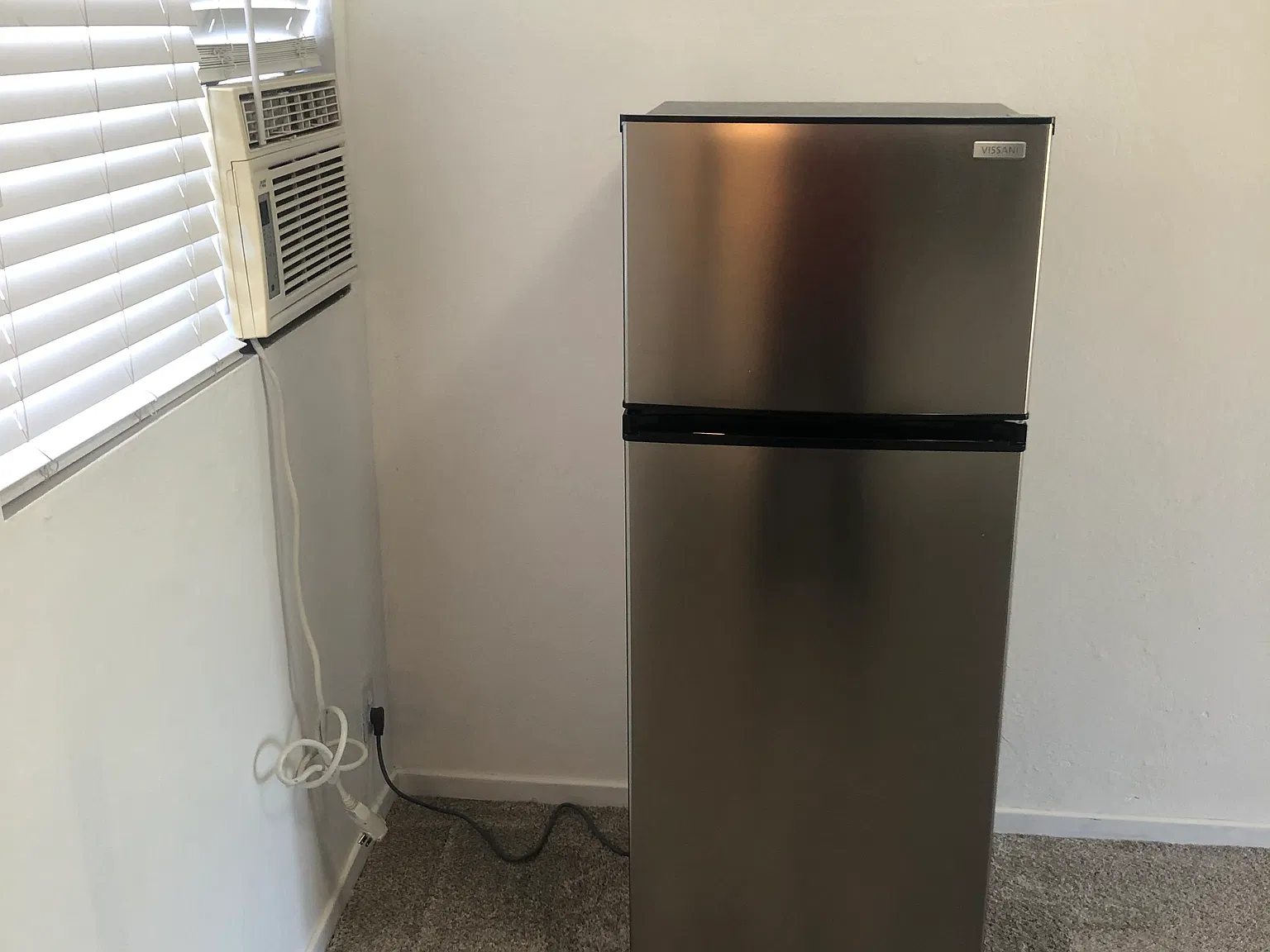 Studio, 310 sqft, $1,600 — Photo 3