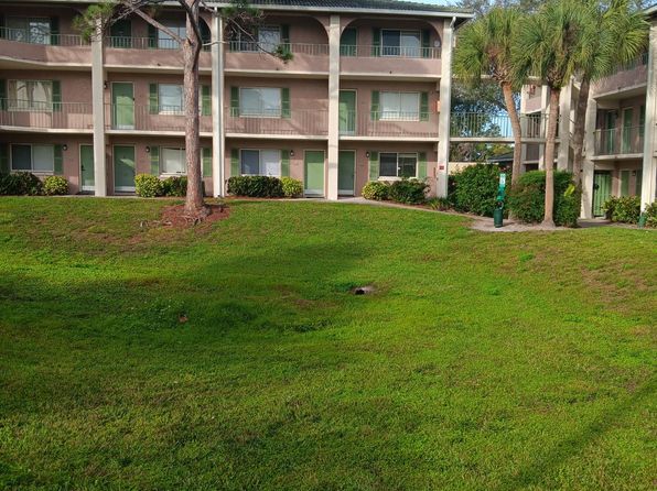 115 Oyster Bay Cir APT 220