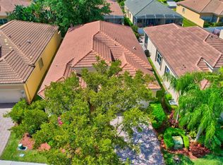 7036 Vivaldi Ln, Delray Beach, FL 33446