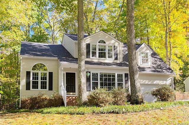 1st image of 625 Brighton Dr