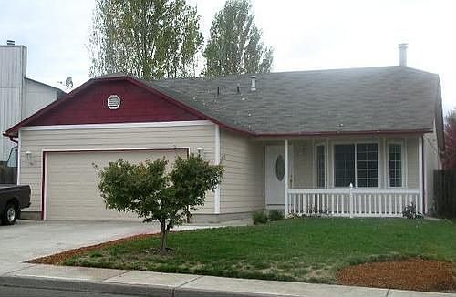 1st image of 4608 NE 155th Ave