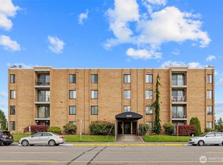 3425 Colby Ave APT 502, Everett, WA