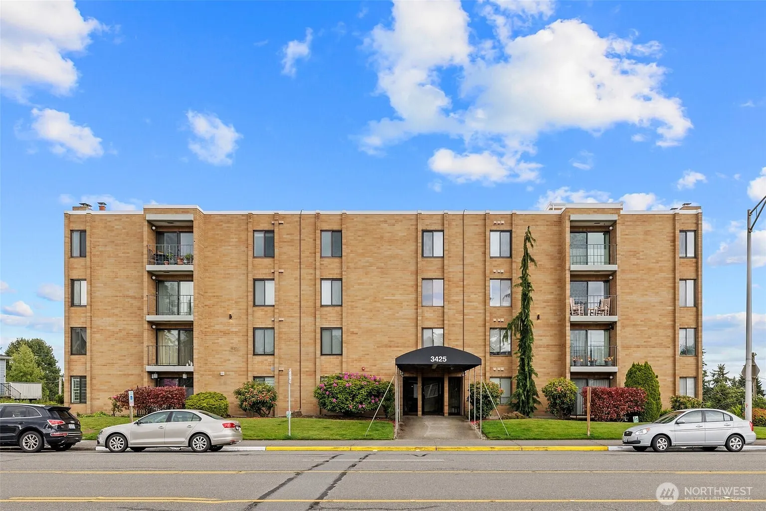 3425 Colby Avenue #502 photo 1