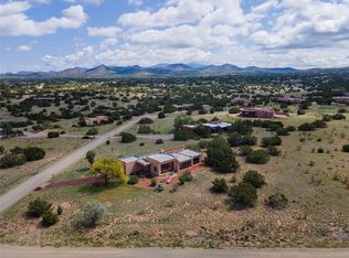 7 Baya Ct, Santa Fe, NM 87508