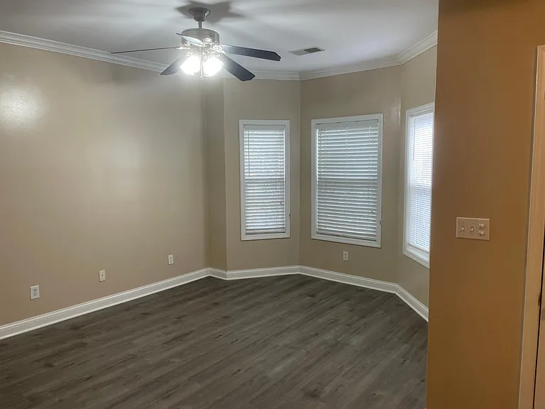 126 Crossing Ct #3 — Photo 17