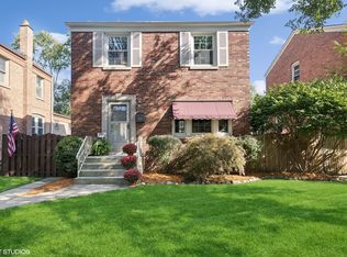 9945 S Maplewood Ave, Chicago, IL 60655
