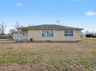 312 W Franklin Ave, Owensville, MO 65066