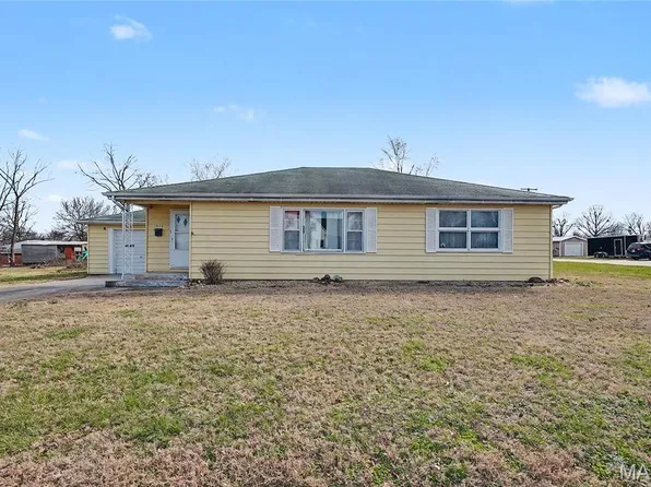 312 W Franklin Ave, Owensville, MO 65066