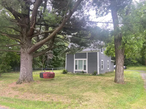 715 8th St, Centuria, WI 54824