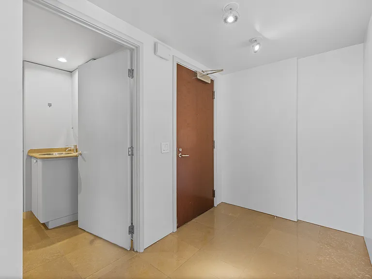 403 Main St #603N — Photo 18