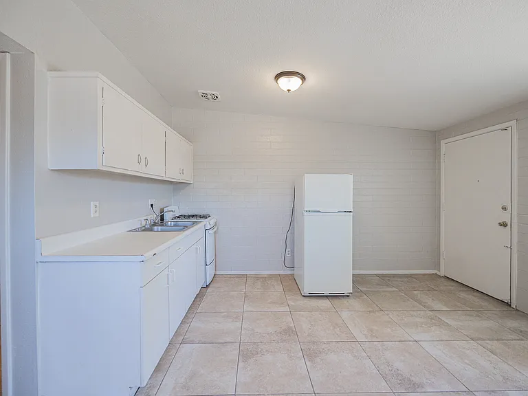 1017 S Mariana St, Tempe Az — Photo 7