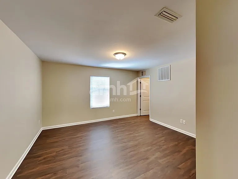 1056 Joselynn Dr — Photo 20