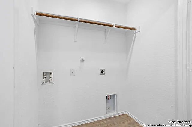 13528 Barton Cv — Photo 13