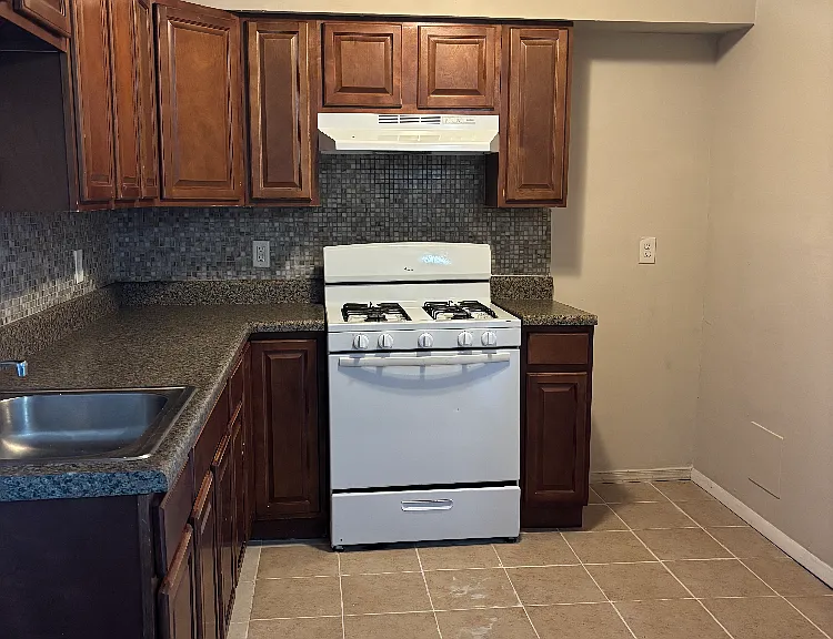 7808 Castor Ave #2 — Photo 1