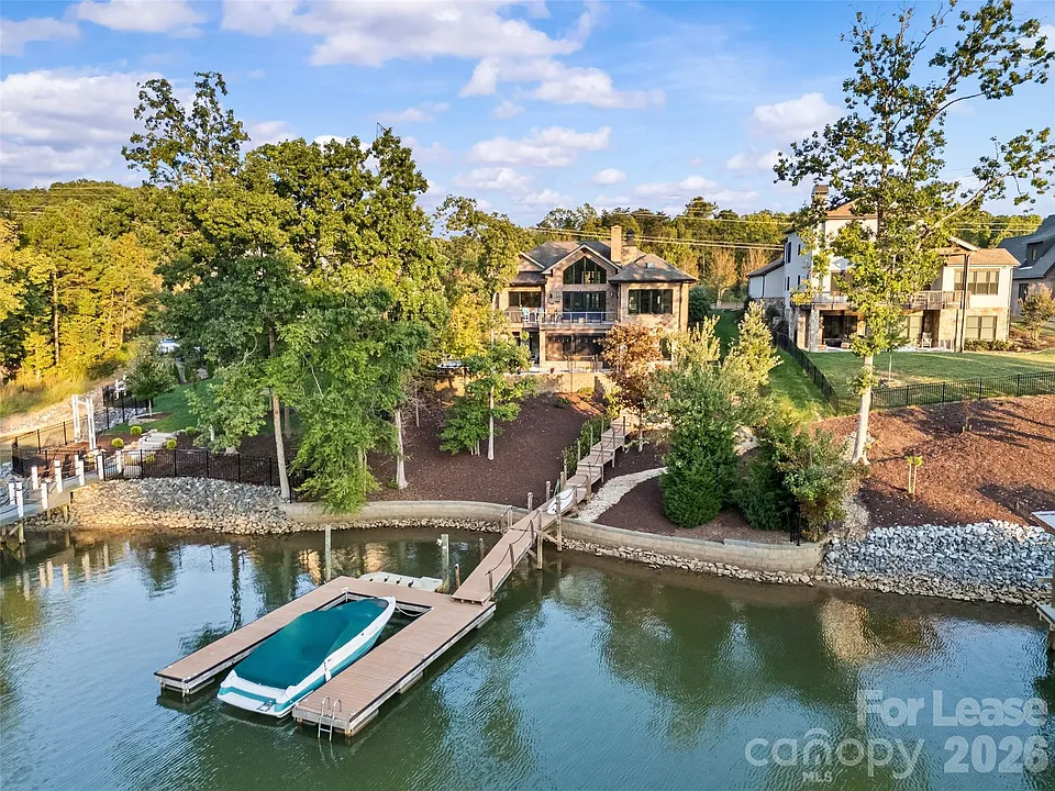 6032 Headlands Ct