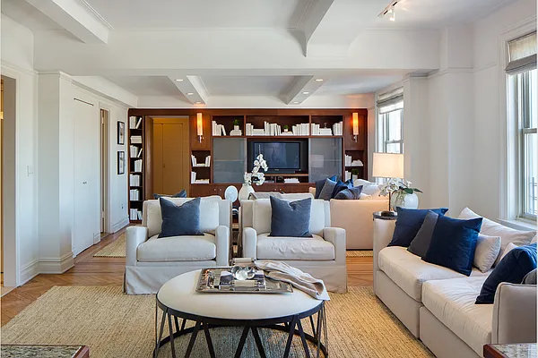 Sold by Stribling | media 27