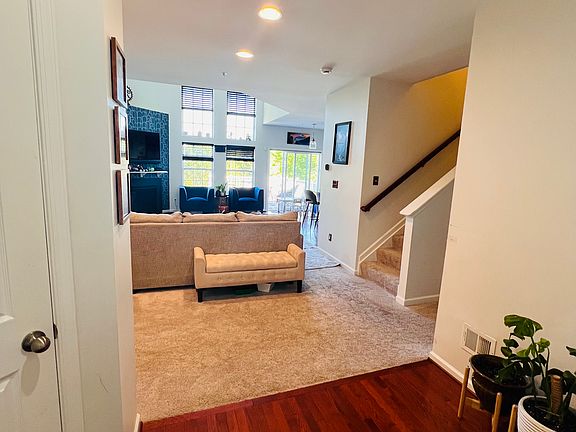3rd image of 502 Piperton Ct