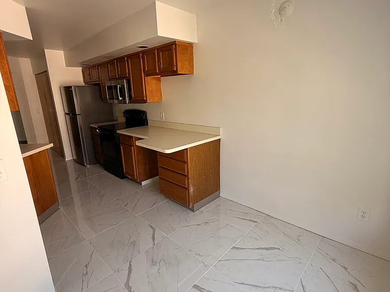 3407 Oak Alley Ct #405 — Photo 6