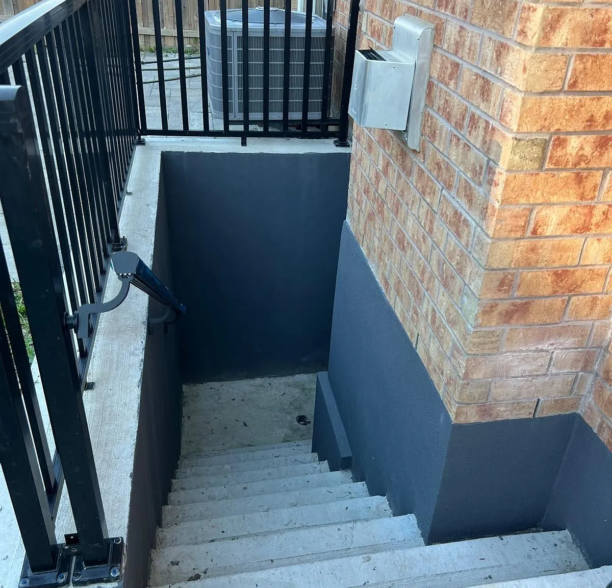 2 bed, $2,500 — Photo 2