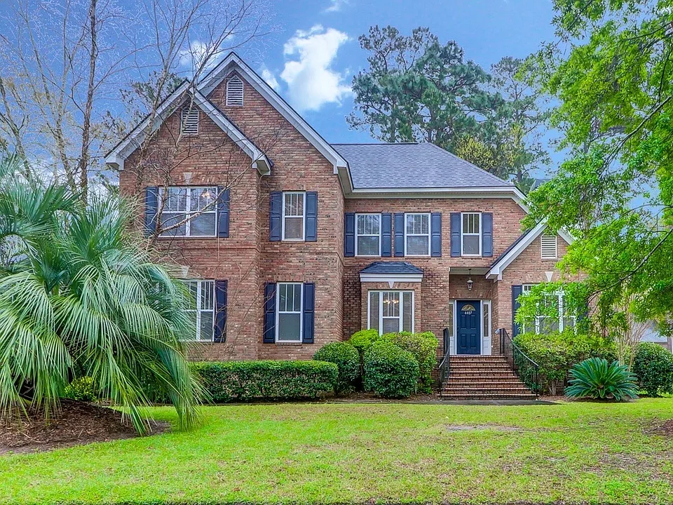 4407 Wild Thicket Ln