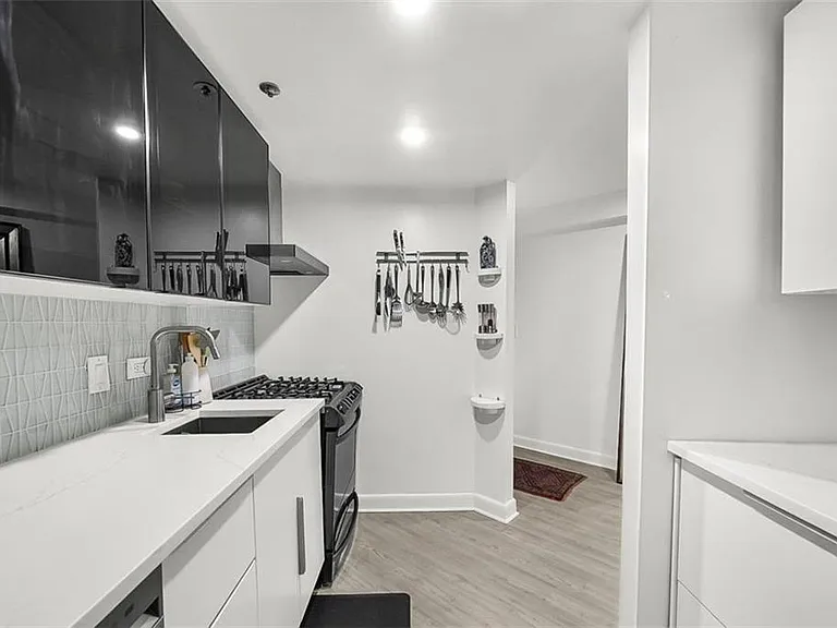 1501 Clairmont Rd #1210 — Photo 12