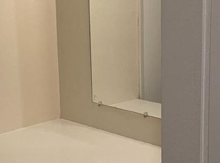 848 S Holt Ave #101, Los Angeles, CA 90035