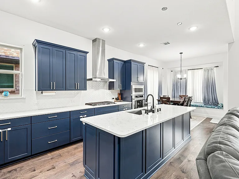 1717 Canals Dr — Photo 12