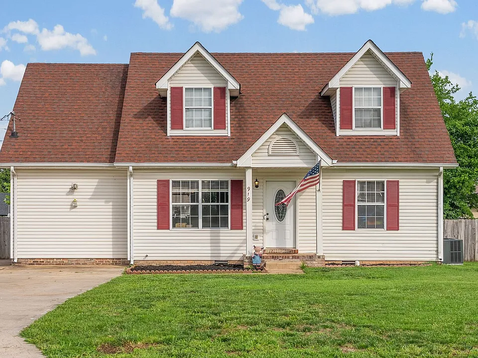 919 Van Buren Ave
