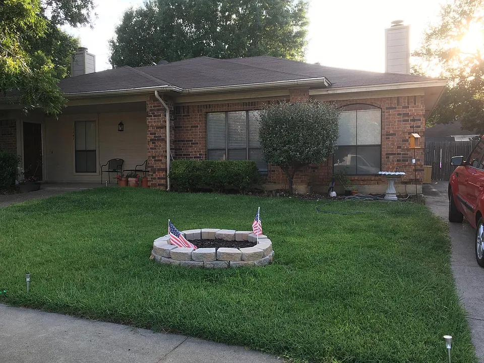 1145 Highpoint Rd