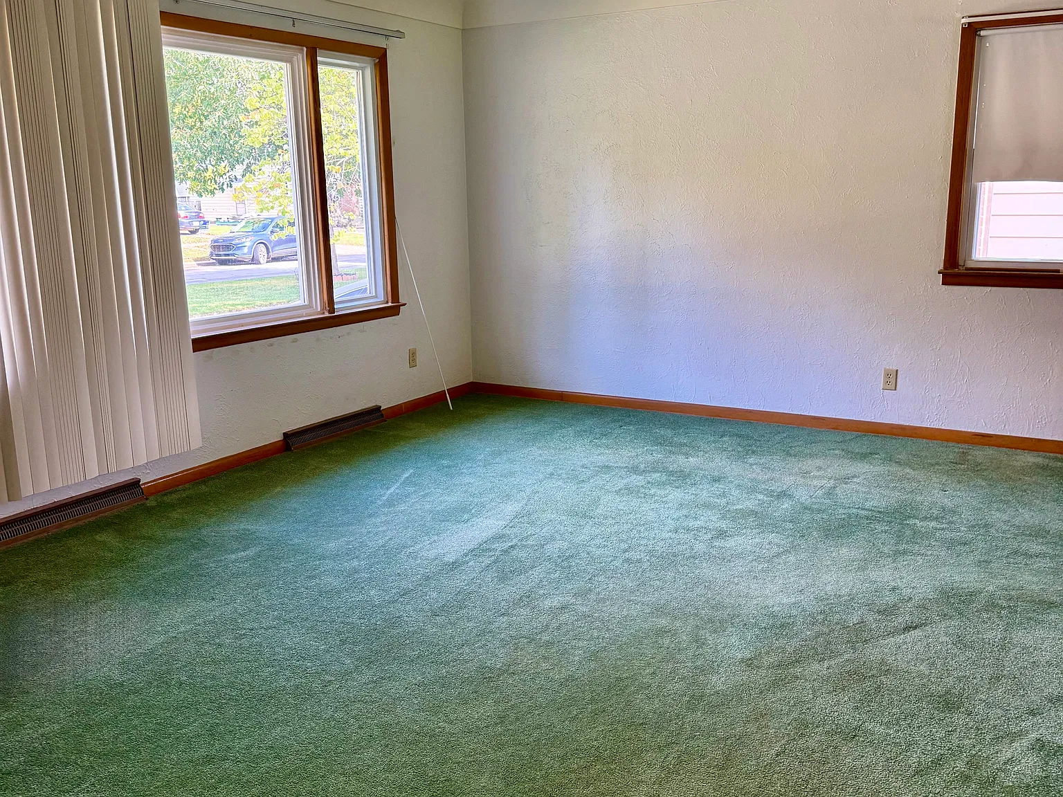 3 bed, 968 sqft, $1,695 — Photo 4