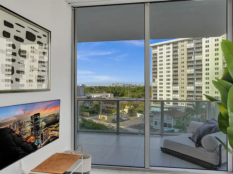 2200 N Ocean Blvd #S406 — Photo 32