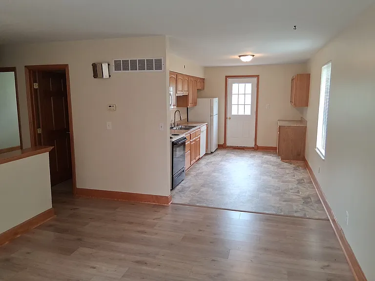 5026 Gary Ln #2 — Photo 4