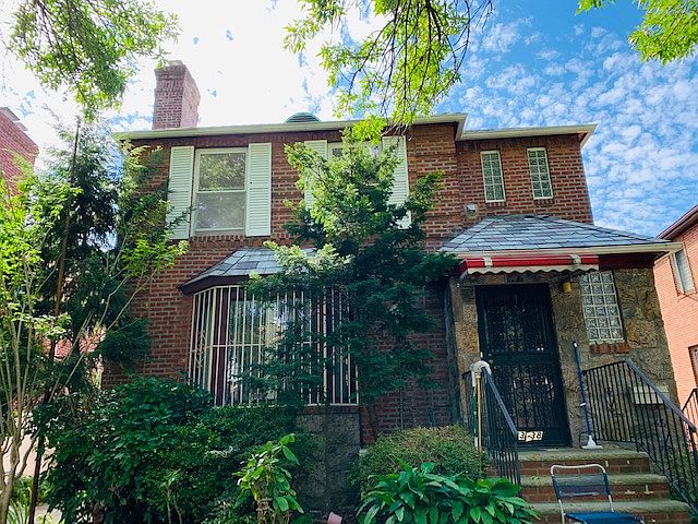 1st image of 6338 Dieterle Cres #2