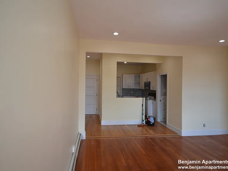 470 Commonwealth Ave #4 — Photo 4