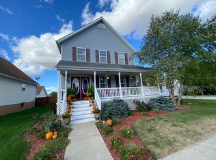 709 Prospect Ave, Kirkland, IL 60146