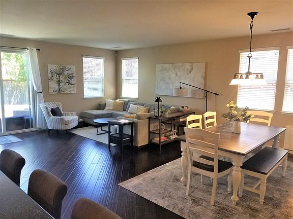 Family and Dining Rooms