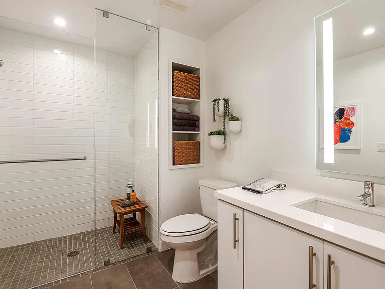 K1 Apartments — Photo 41