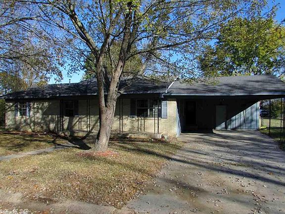4th image of 1408 Sylvia Dr