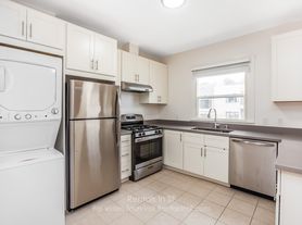 1044 Judah St, San Francisco, CA