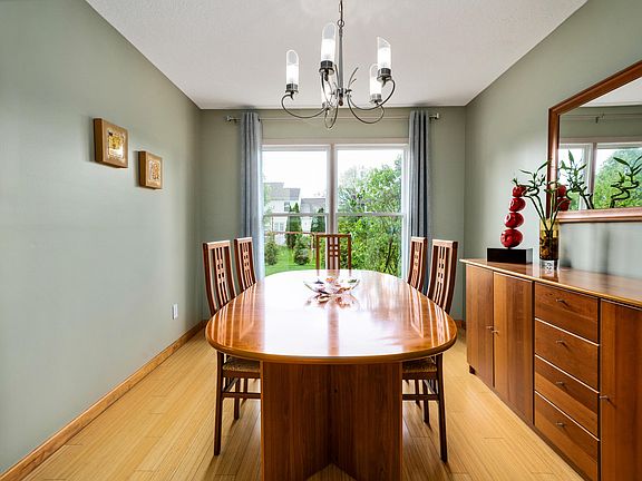 5th image of 5411 Latrobe St