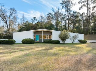 18 Bay Cir, Laurel, MS 39440