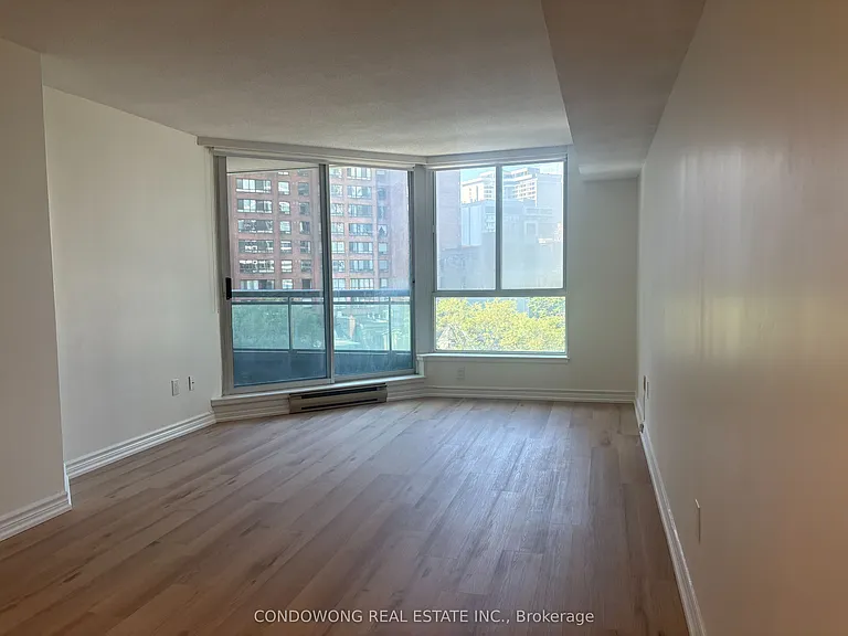 38 Elm St #411 — Photo 9