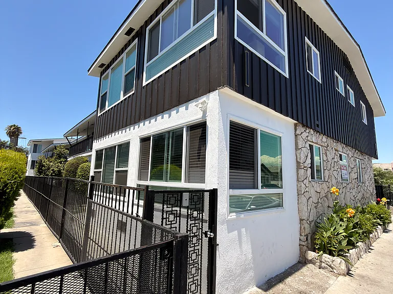 7119 Mountain View Ave #J — Photo 2
