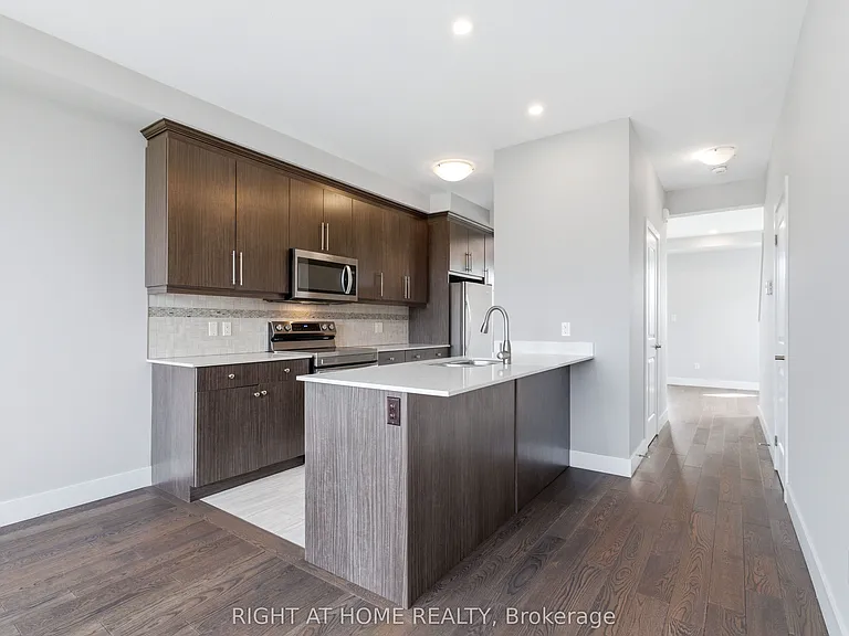 2060 Meadowgate Blvd #10 — Photo 17