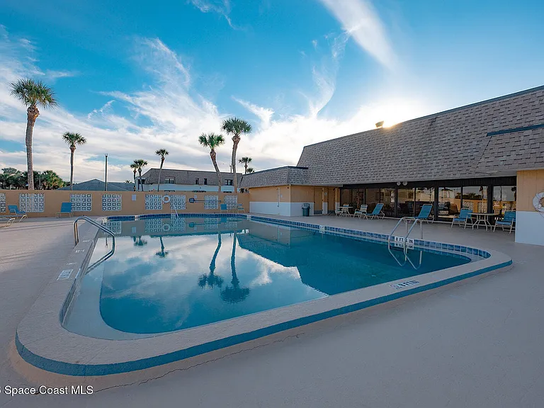 2700 N Highway A1A #4-102 — Photo 27