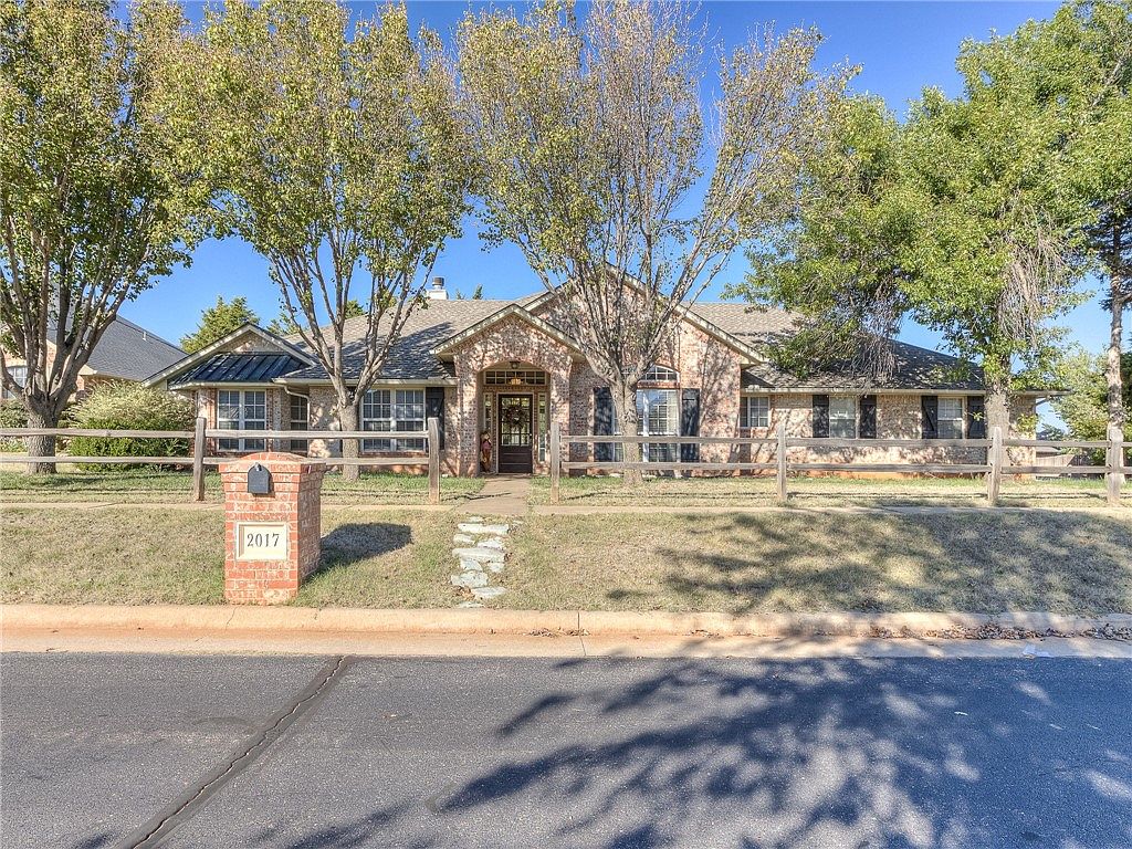 2017 Cedar Pointe Cir, Edmond, OK 73003 Zillow