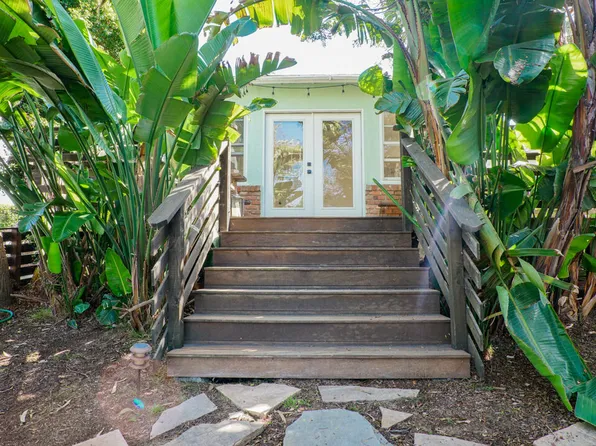 6632 W 87th St, Los Angeles, CA 90045
