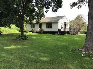 75 Russellville Rd, Amherst, MA 01002