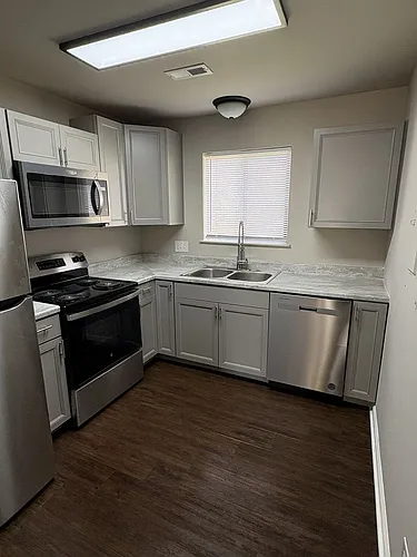 Floor plan 608 Hilltop Drive